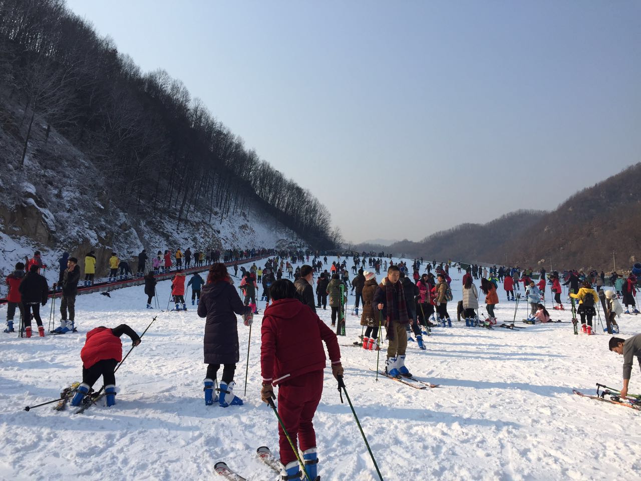 河南平頂山大峽谷滑雪場